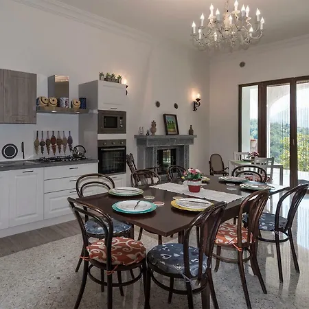 Villa Alemi'-2